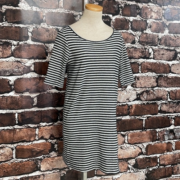 We The Free Sweater Dress Women's Small Black White Striped Open Back Shift - Picture 7 of 15